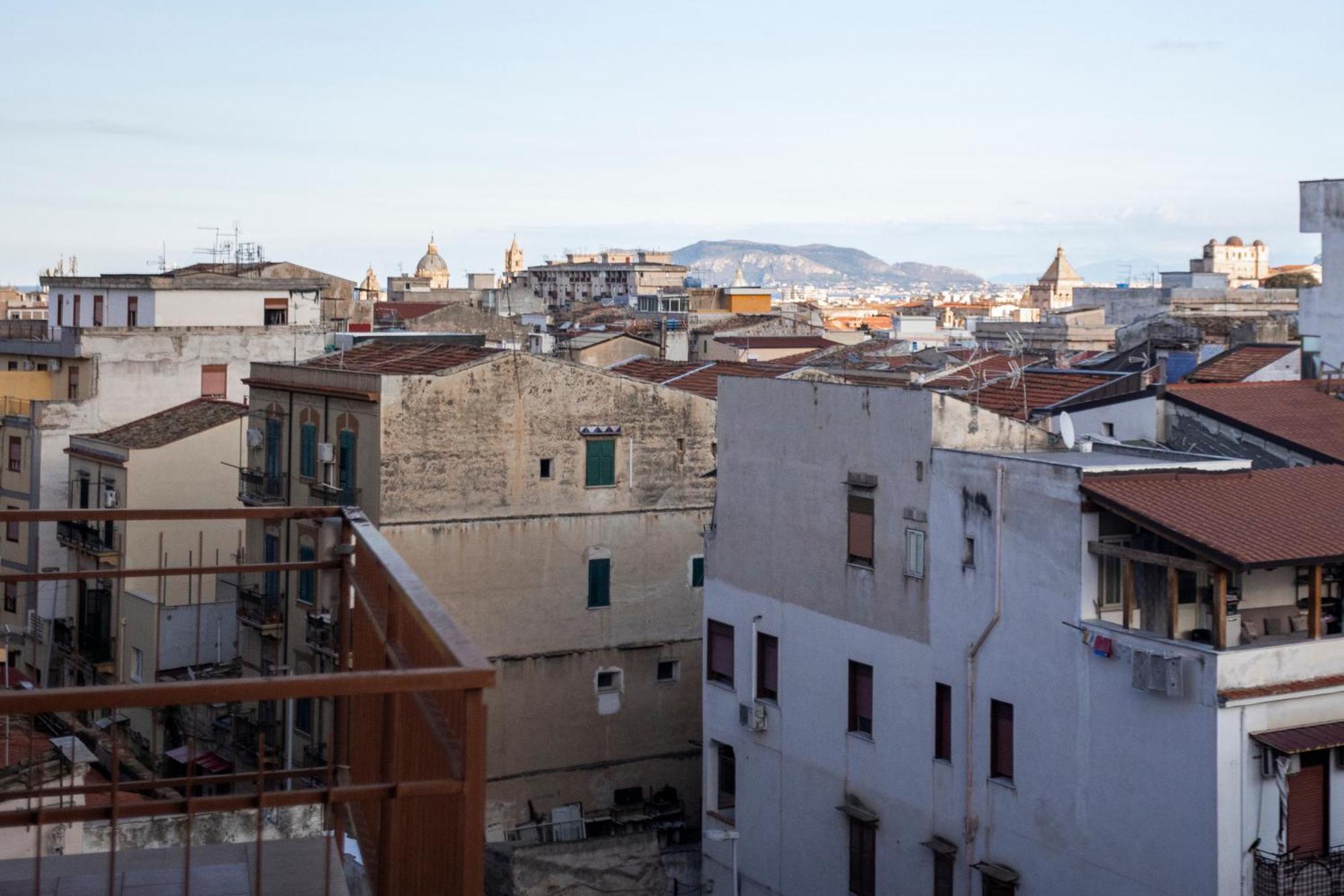Cama Casa Vacanze - Qui Vivi La Vera Storia Normanna Palermo Exterior photo